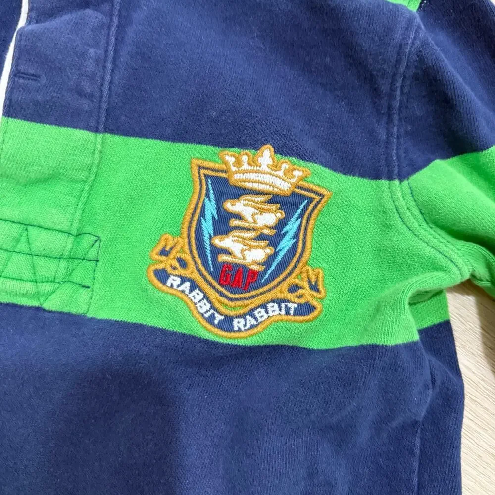 GAP x Sarah Jessica Parker Boys Rugby Shirt Green Blue Striped Crest Preppy XS